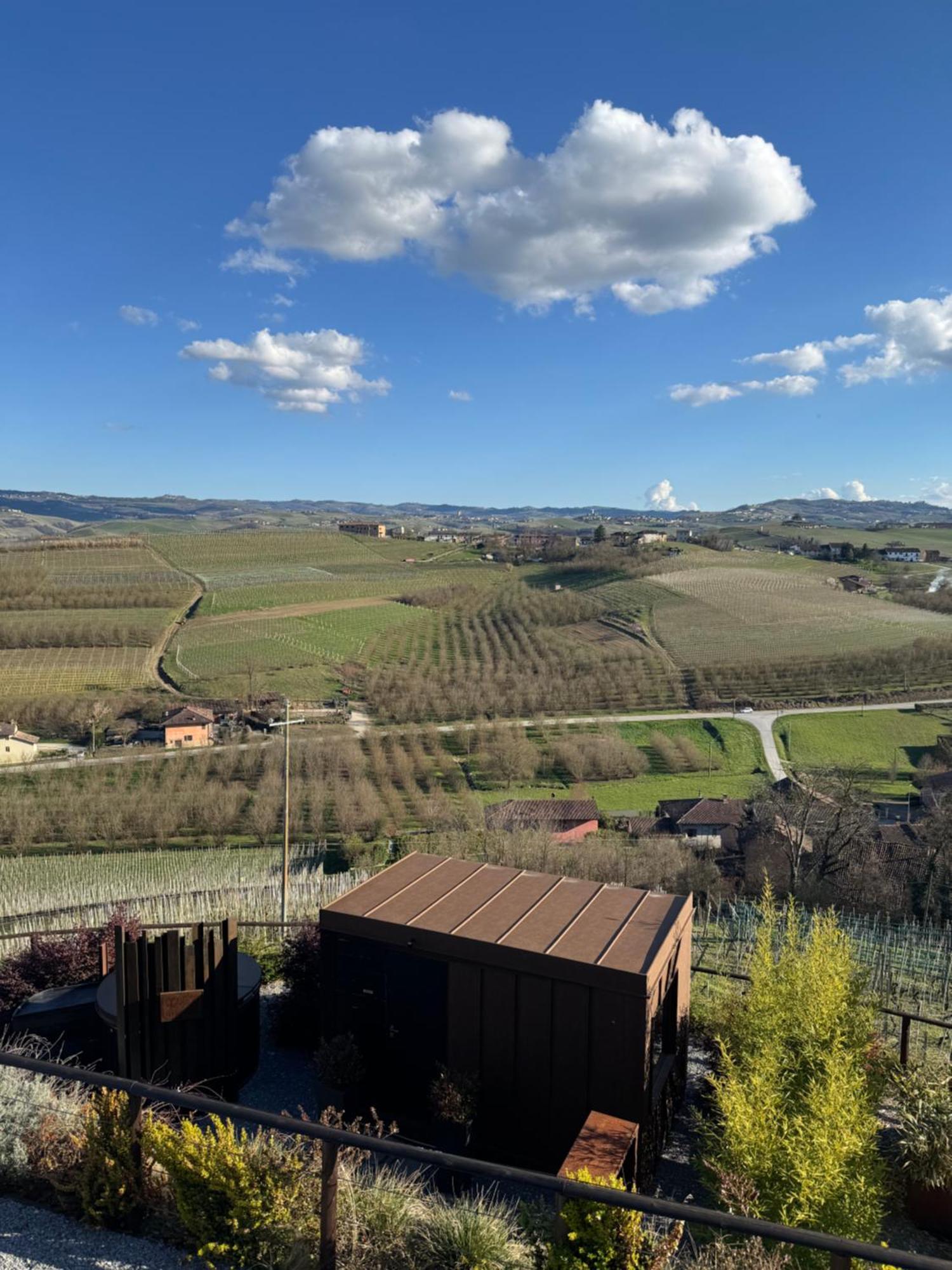 Il Grecale - Camere E Appartamenti La Morra Exteriér fotografie